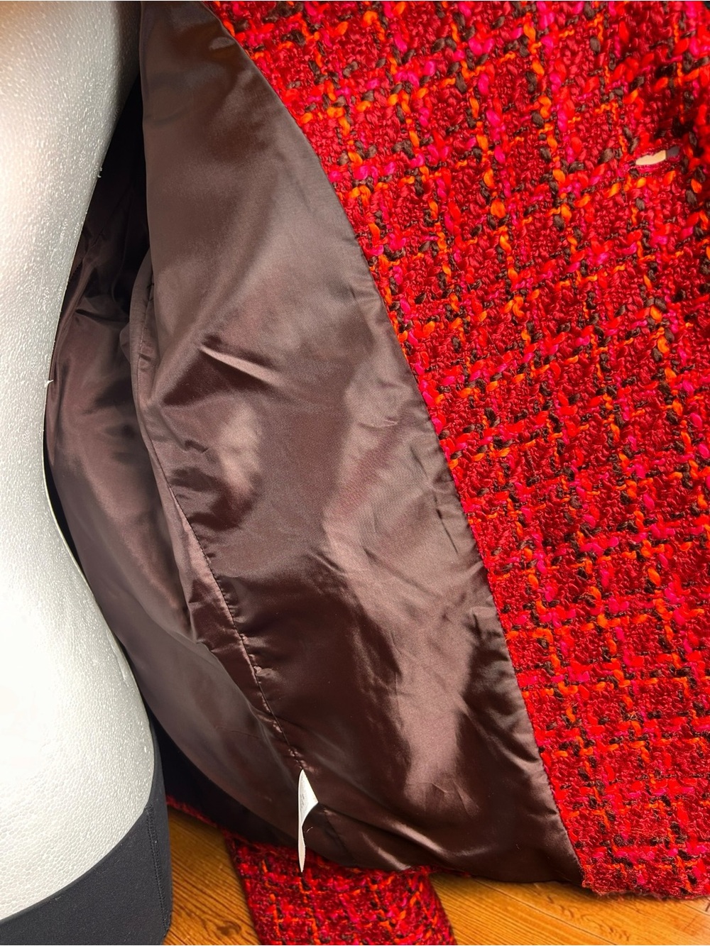 Talbots Red Tweed Wool Blend
Jacket Size 14 - Picture 12 of 16